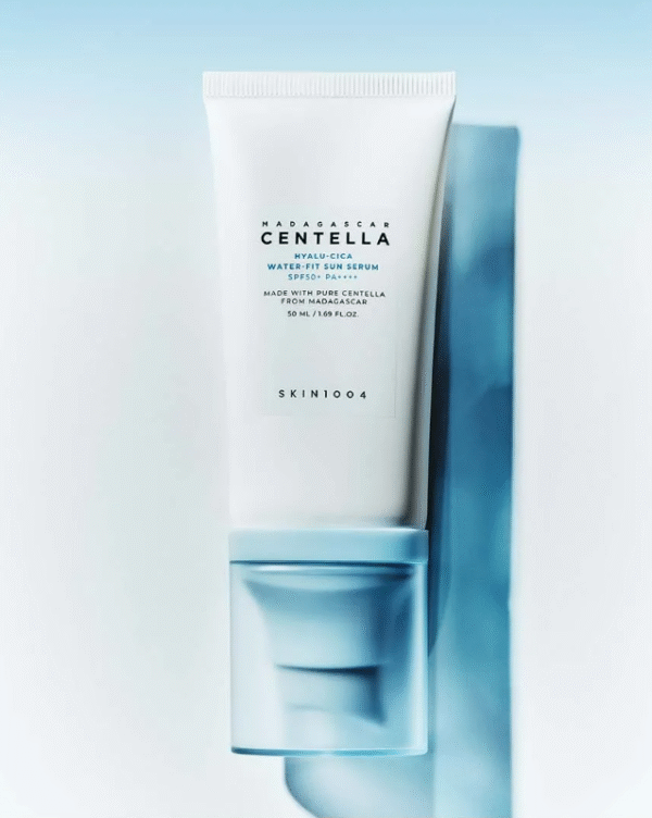 gfgsrtjdlgoi SKIN 1004 - Madagascar Centella Hyalu-Cica Water-Fit Sun Serum - Sérum solaire